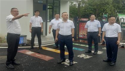 遂寧興業(yè)集團(tuán)召開“問題大排查、作風(fēng)大整治、工作大提升”專項(xiàng)行動現(xiàn)場推進(jìn)會